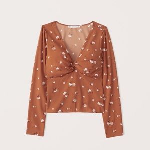 NWT Abercrombie and Fitch Long-Sleeve Twist Front Blouse in Orange Brown Floral